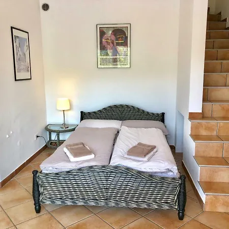 Apart-hotel Residenza Ai Ronchi 1 2 6